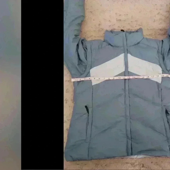 Columbia Women's Colorblocked Blue and Gray Down Puffer Jacket  L - Picture 12 of 15